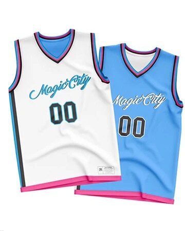 Reversible style in sportswear...